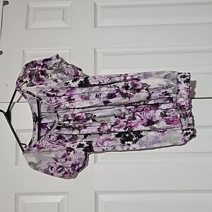 Daisy Fuentes EUC tie die top sz.XS, stretchy with elastic sleeves and waistband